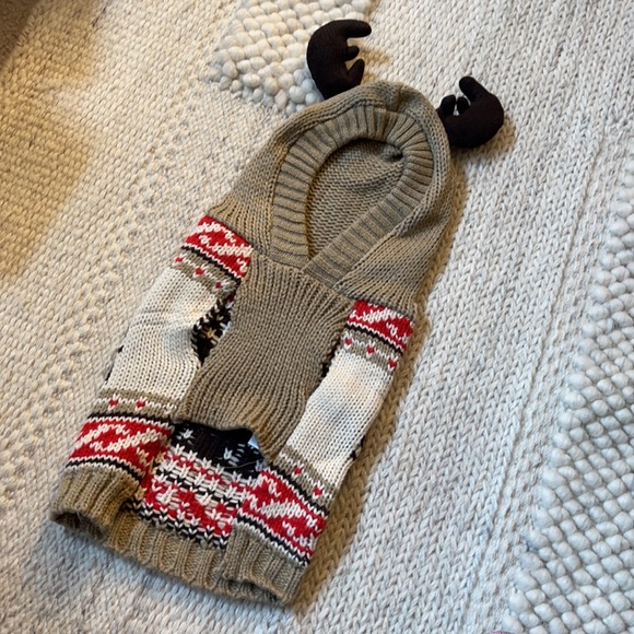 Dog Sweater with Antler Hood. S - Picture 4 of 9